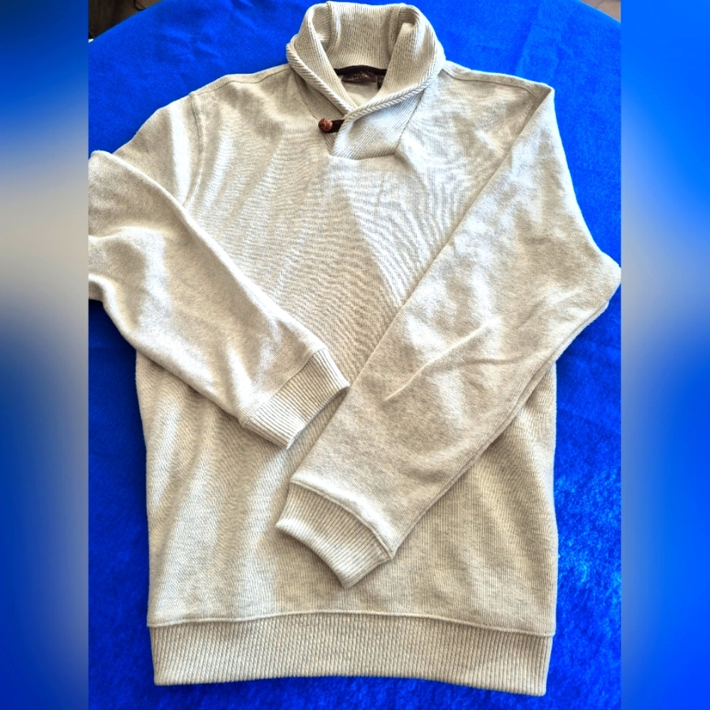 Tasso Elba Cream Color Shawl Collar Sweater. Very nice. Size XL